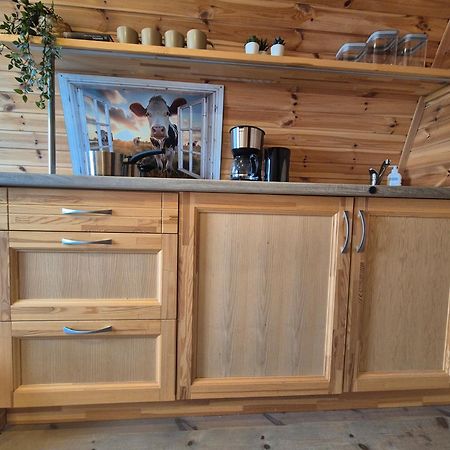Boerderij Camping Nixhoeve Genderen Екстер'єр фото