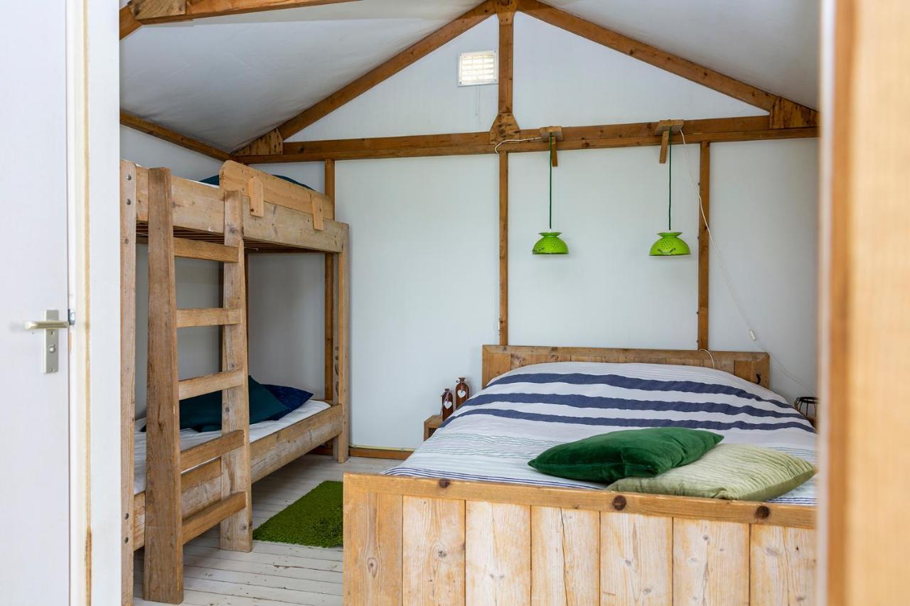 Boerderij Camping Nixhoeve Genderen Екстер'єр фото
