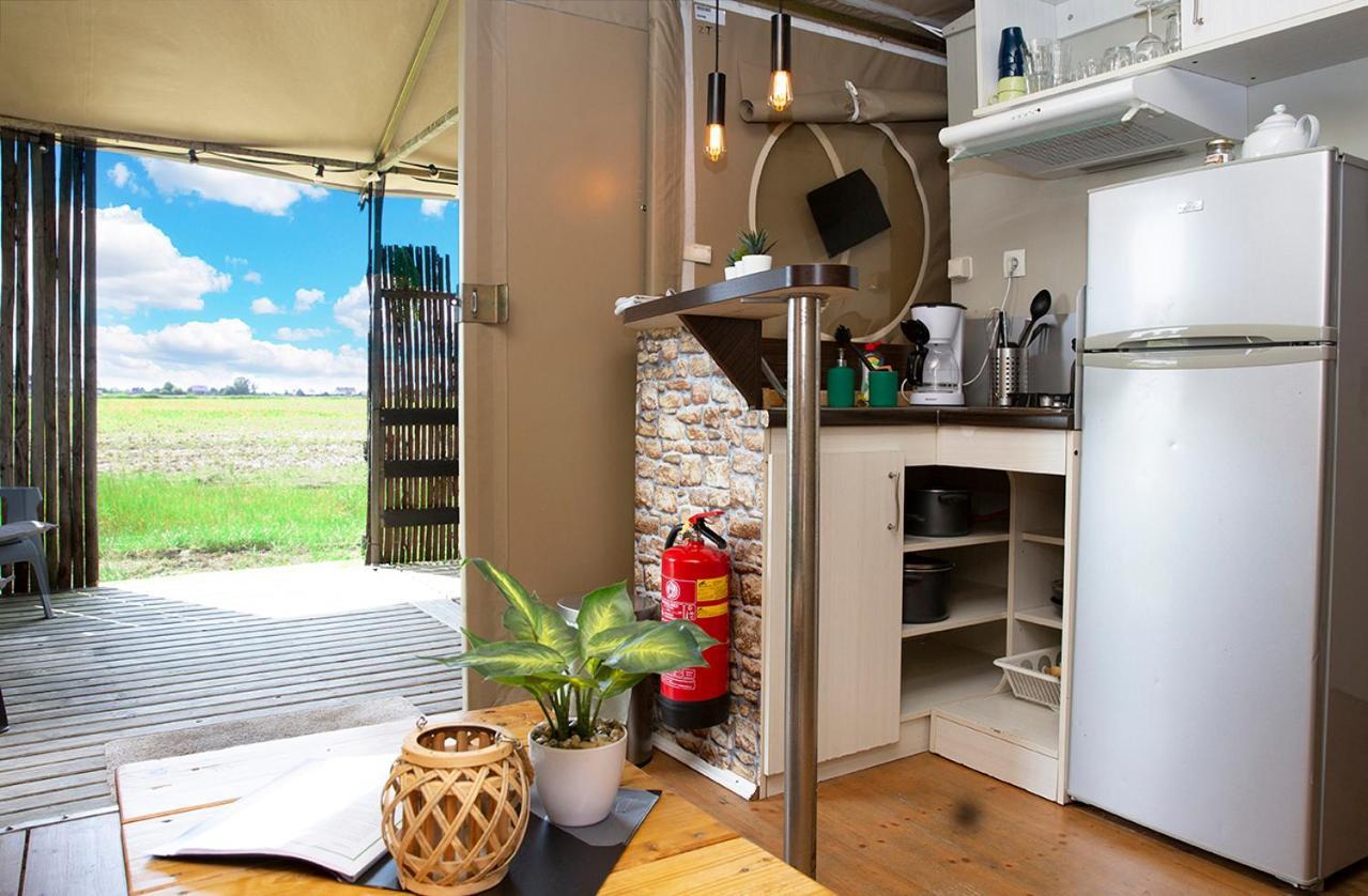 Boerderij Camping Nixhoeve Genderen Екстер'єр фото